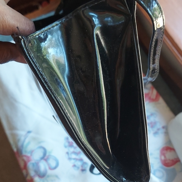 Vintage patent leather clutch - Picture 7 of 11